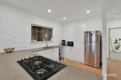 Property photo of 1A Parton Close Nickol WA 6714
