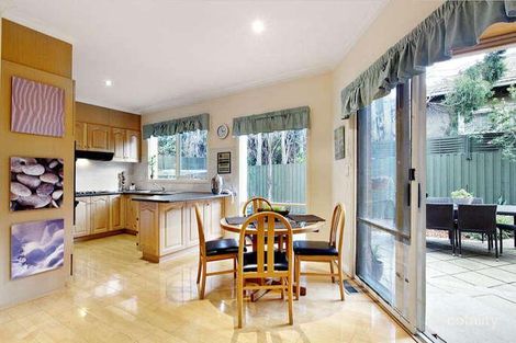 Property photo of 2/22 Hawthorn Road Caulfield North VIC 3161