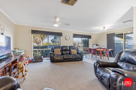 Property photo of 2 Timberview Terrace Kangaroo Flat VIC 3555