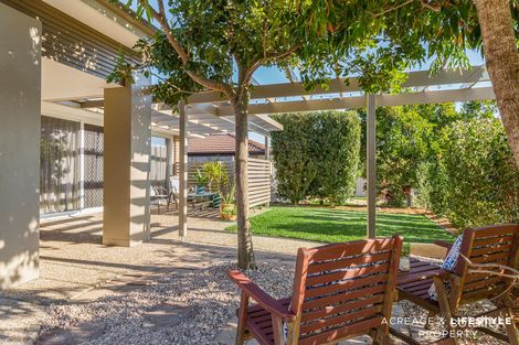 Property photo of 10 Water Gum Crescent Ningi QLD 4511