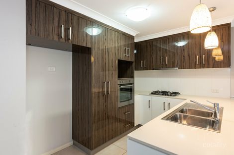 Property photo of 2/212 South Street South Toowoomba QLD 4350