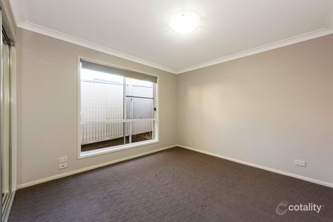 Property photo of 2/212 South Street South Toowoomba QLD 4350