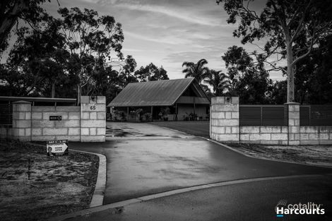 Property photo of 65 Woodview Way Barragup WA 6209