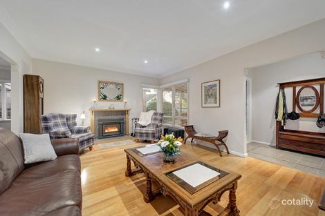 Property photo of 2 Troy Court Forest Hill VIC 3131