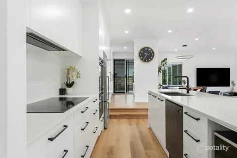 Property photo of 25 Aylesham Drive Bonogin QLD 4213