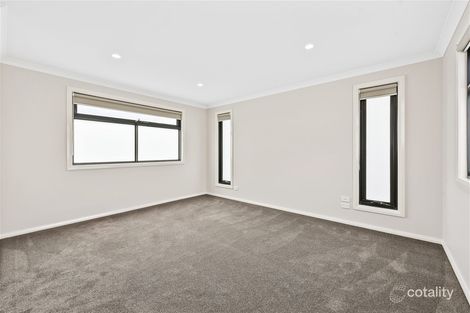 Property photo of 66 Adrian Street Cranbourne East VIC 3977