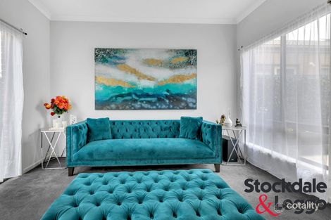 Property photo of 3 Keira Circuit Werribee VIC 3030