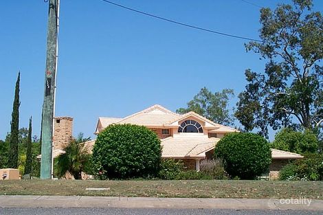 169 Chapel Hill Rd, Chapel Hill, QLD 4069