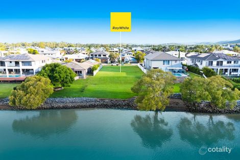 31 NORTH BANK CT, HELENSVALE, QLD 4212