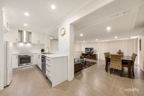 Property photo of 12 Fenton Crescent Minto NSW 2566