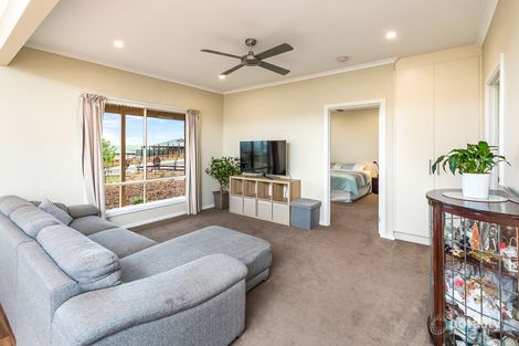 Property photo of 14 McLaren Close Avoca Dell SA 5253
