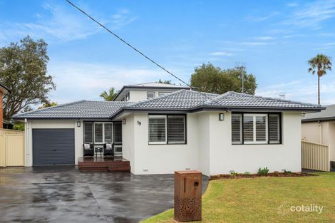 Property photo of 19 Captain Cook Crescent Long Jetty NSW 2261