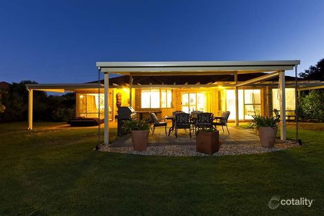 Property photo of 4 Coachmans Place Roleystone WA 6111