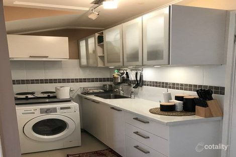 Property photo of 16 McGrath Place Noranda WA 6062