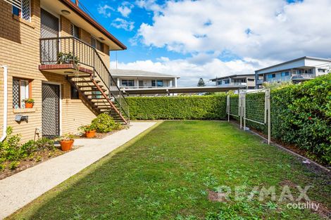 Property photo of 2/22 Mawarra Street Palm Beach QLD 4221