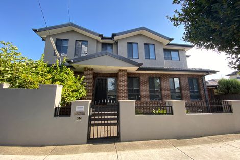 2/57 Patrick St, Oakleigh East, VIC 3166