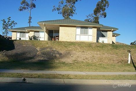 16 Valencia Ct, Eatons Hill, QLD 4037