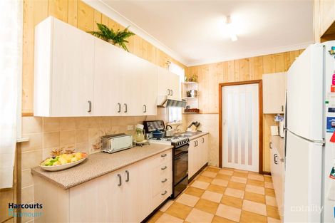 Property photo of 28 Lupin Avenue Fairfield East NSW 2165