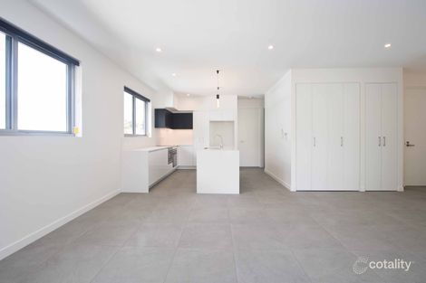 Property photo of 217/32-38 Latimer Street Holland Park QLD 4121