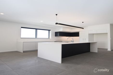 Property photo of 217/32-38 Latimer Street Holland Park QLD 4121