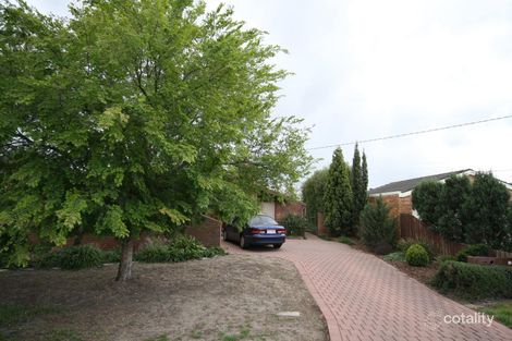 27 Rowe St, Hamlyn Heights, VIC 3215