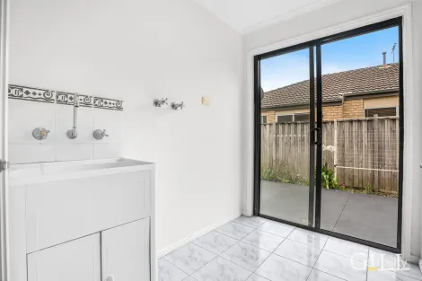 Property photo of 48 Stefan Drive Berwick VIC 3806