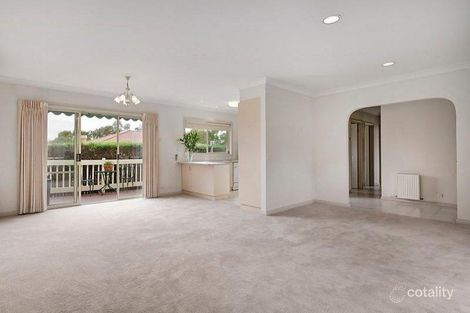 Property photo of 2/236-238 Greenslopes Drive Templestowe Lower VIC 3107
