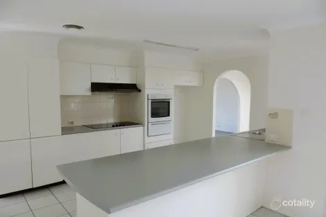 Property photo of 41 Jasmine Drive Bomaderry NSW 2541
