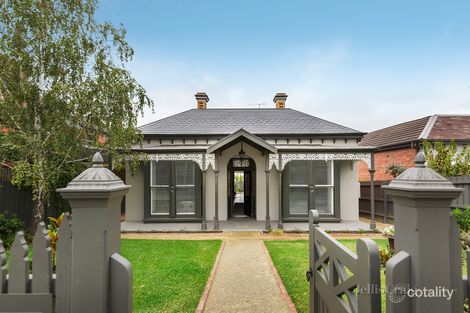 Property photo of 28 Lyndhurst Crescent Hawthorn VIC 3122