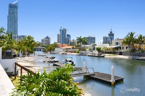 14 Saint Andrews Ave, Surfers Paradise, QLD 4217