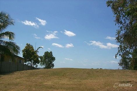 24 Kinnon St, Glenella, QLD 4740