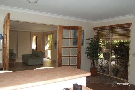Property photo of 8 Mapia Rise Pacific Pines QLD 4211