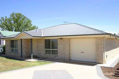 Property photo of 2/21-23 Watson Road Griffith NSW 2680