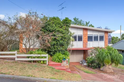 2/20 Esther St, Mount Lofty, QLD 4350