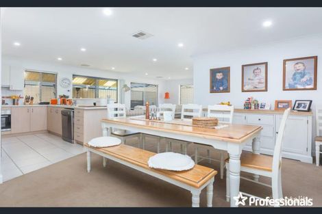 Property photo of 12 D'Vitale Loop Byford WA 6122