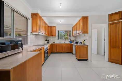 Property photo of 24 Rowley Road Guildford NSW 2161
