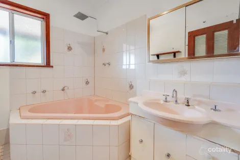 Property photo of 3 Cleland Court Willaston SA 5118