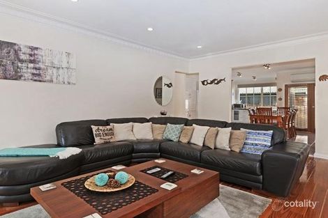 Property photo of 50 Boneo Road Rosebud VIC 3939
