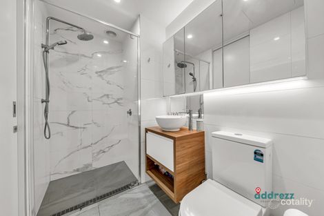 Property photo of 206/59-63 Warrigal Road Hughesdale VIC 3166