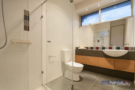 Property photo of 3 Frangipani Lane Maribyrnong VIC 3032