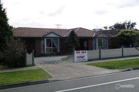 Property photo of 59 Avebury Drive Berwick VIC 3806