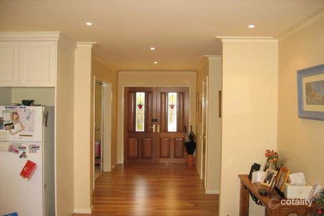 Property photo of 4 Fink Court Donvale VIC 3111