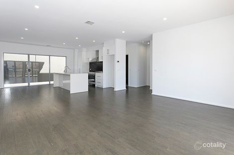 Property photo of 41 Duranta Drive Gowanbrae VIC 3043
