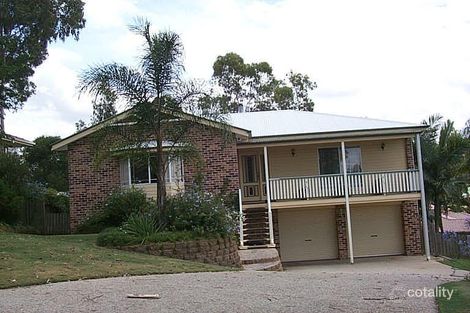 32 Pinaster St, Forest Lake, QLD 4078