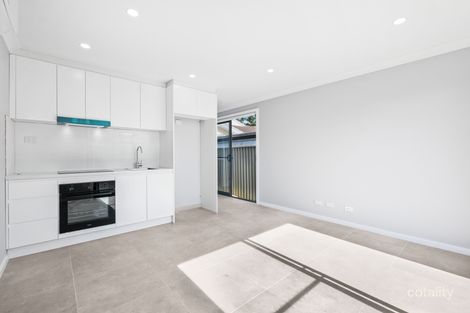 31 Marquesa Cres, Lethbridge Park, NSW 2770