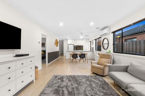 Property photo of 12 Simony Drive Armstrong Creek VIC 3217