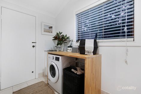 Property photo of 43 Warrungen Way Ashmore QLD 4214