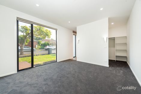 Property photo of 2/8 Alice Street Burwood East VIC 3151