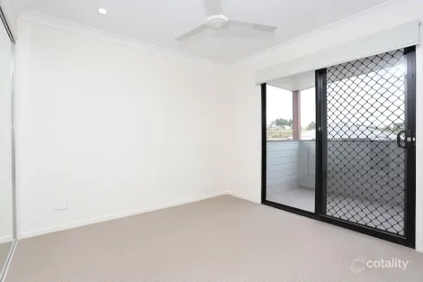 Property photo of 2/6 Therese Circuit Augustine Heights QLD 4300