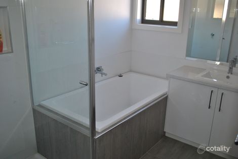 Property photo of 44 Heather Circuit Mulwala NSW 2647